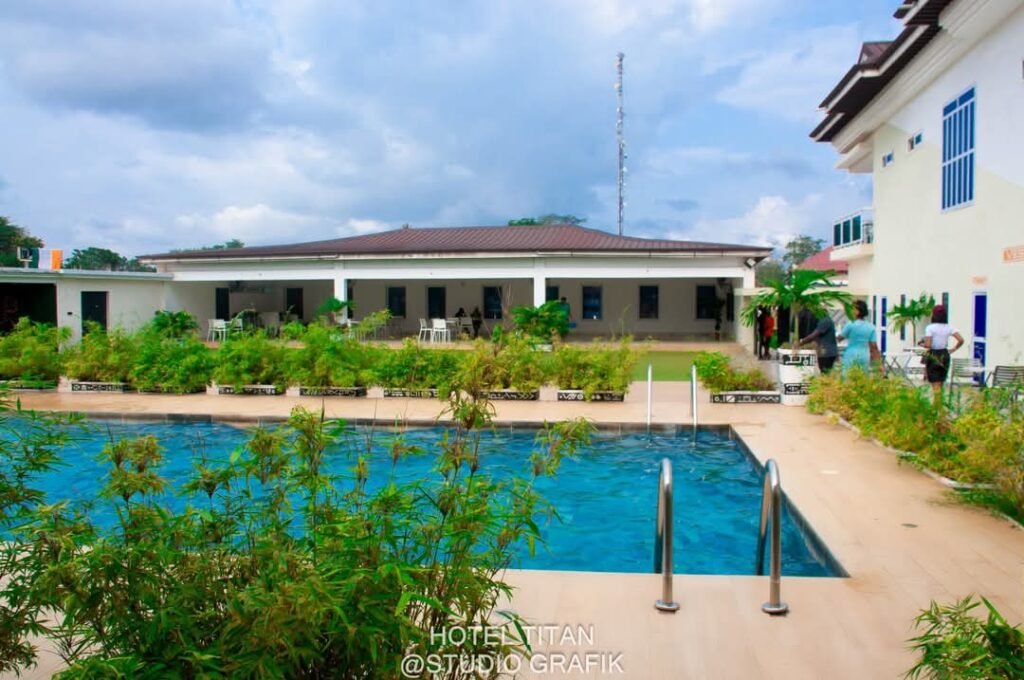 WhatsApp Image 2025-09-18 at 15.15.37